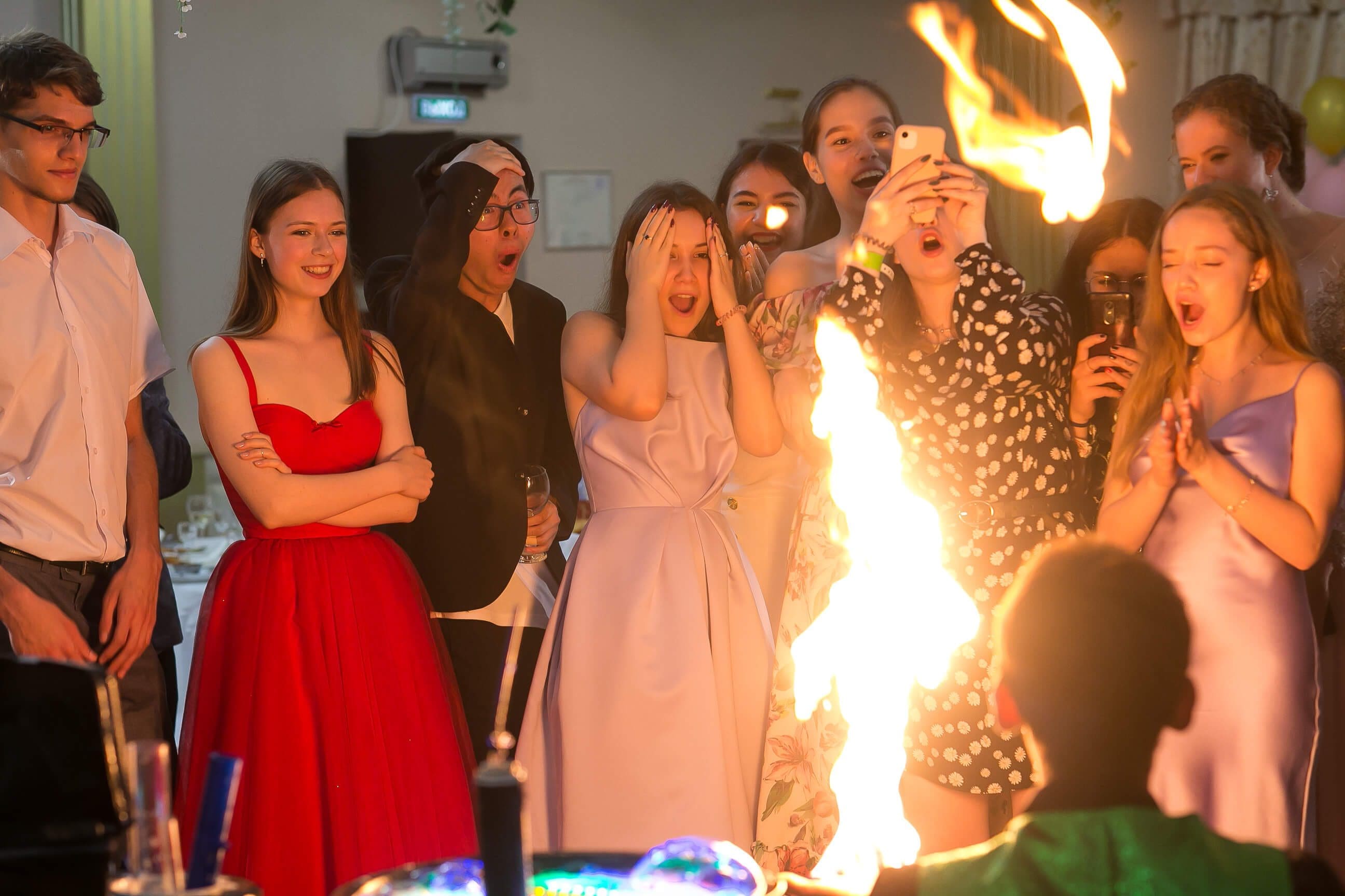 Пузырьковое шоу для гостей мероприятия