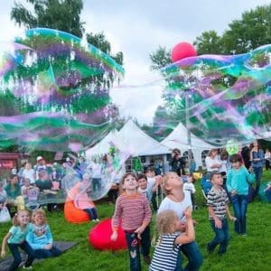 Радужные мыльные пузыри