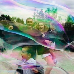 Пузырь сверкает на солнце