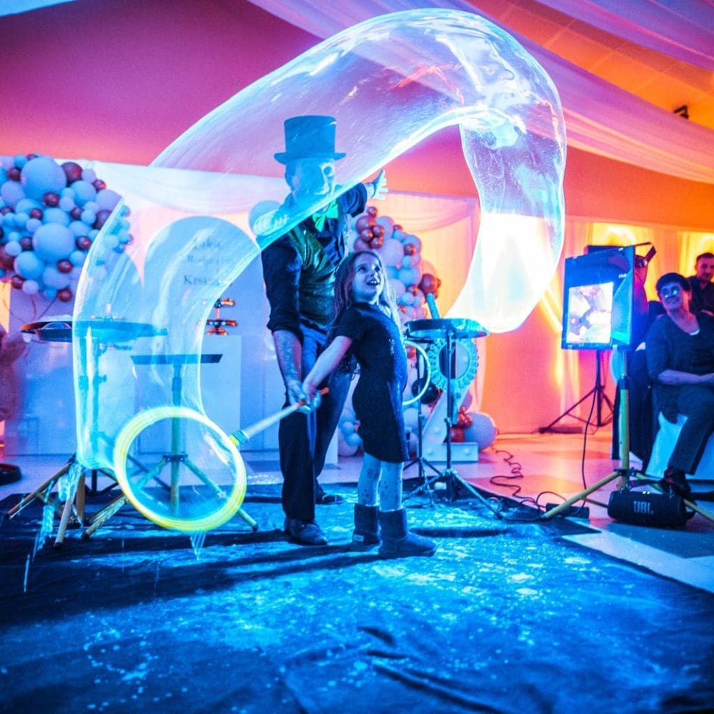 Шоу мыльных пузырей для детей